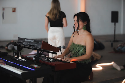 Renee Verleg Music, Utrecht